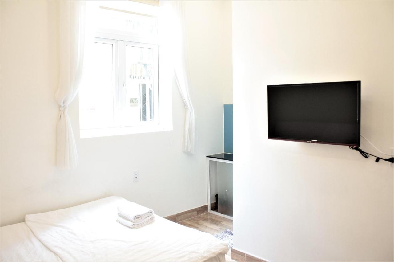 Auhome Minimalist Apartment Ho Chi Minh City Exterior photo